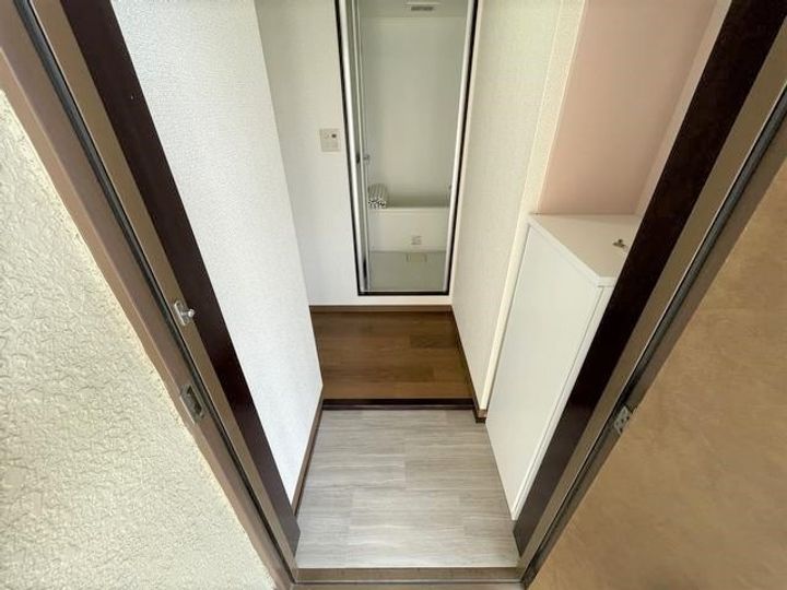 かねさか第2関口マンションの玄関