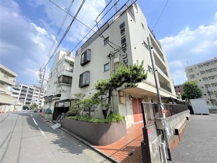 かねさか第2関口マンションの外観