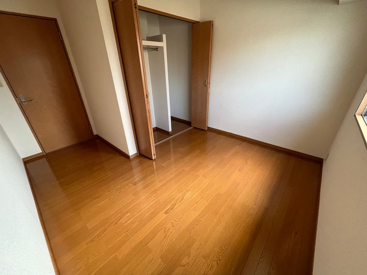 岡山県岡山市北区伊福町1の賃貸マンションの内装