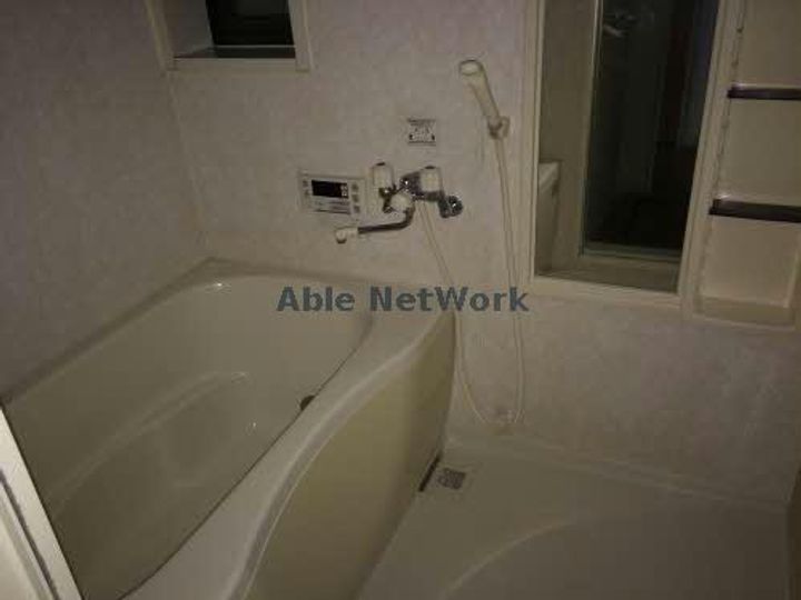 岐阜県岐阜市八坂町(アパート)の賃貸物件の風呂