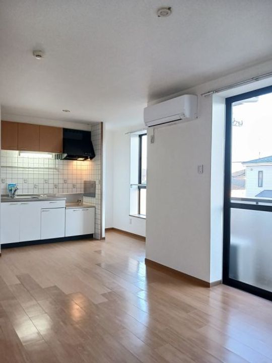 福島県いわき市小名浜字道珍(アパート)の賃貸物件の居間