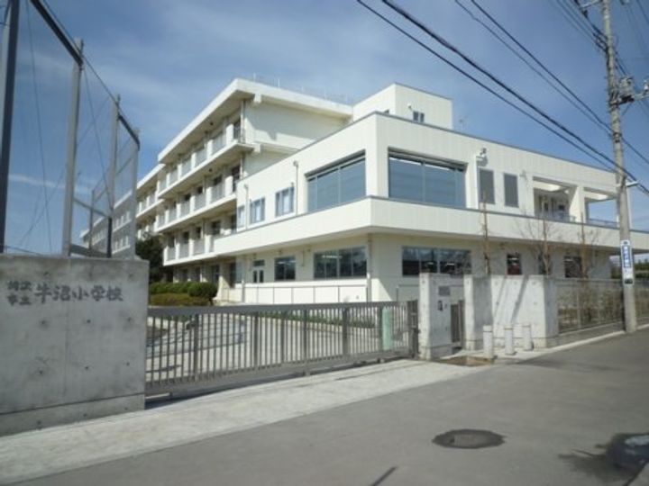 アドザックス・ラフィネB号棟の周辺