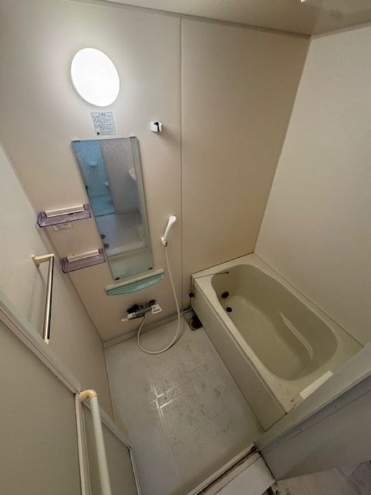 神奈川県横浜市鶴見区岸谷2(アパート)の賃貸物件の風呂