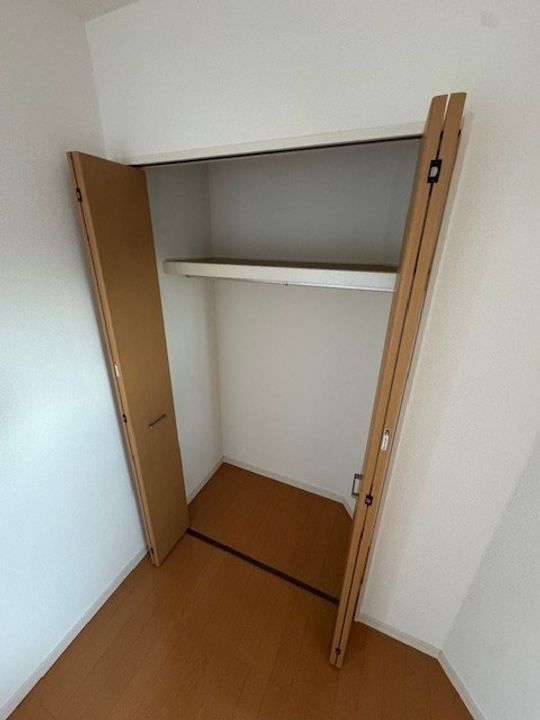 神奈川県横浜市鶴見区岸谷2(アパート)の賃貸物件の内装