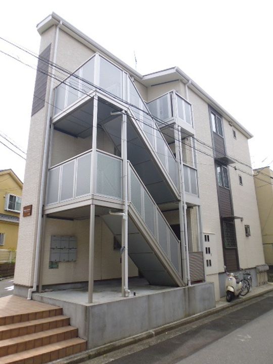 神奈川県横浜市鶴見区岸谷2(アパート)の賃貸物件の外観