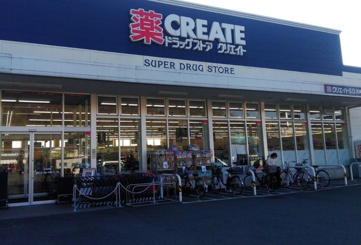 フィオーレの周辺