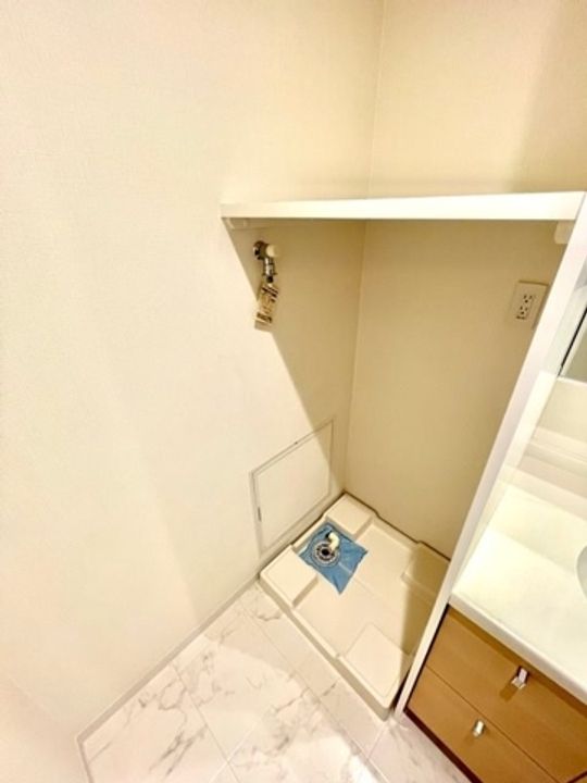 東京都新宿区市谷砂土原町2(マンション)の賃貸物件の内装