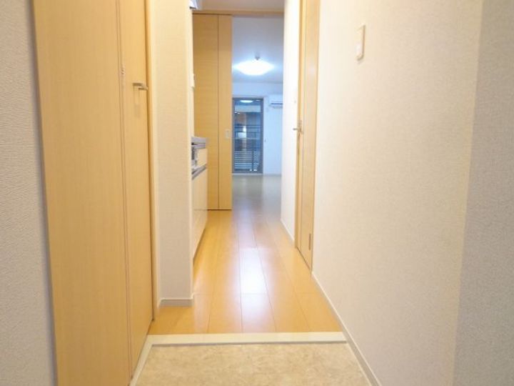 チェルナ コシュカの玄関