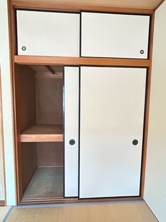 ハイツ向原B棟の内装