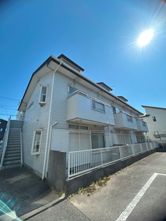 ハイツ向原B棟の外観