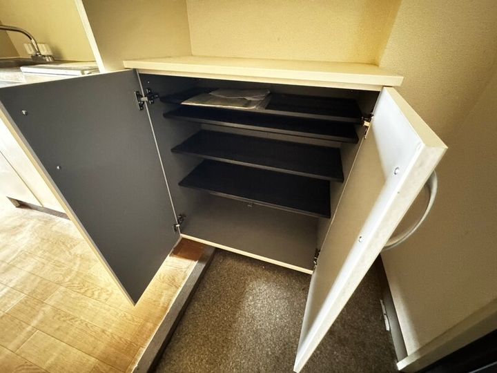 グリーンロードマンション飯田の玄関