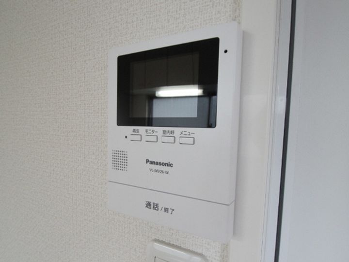 ブルックス駅前の内装