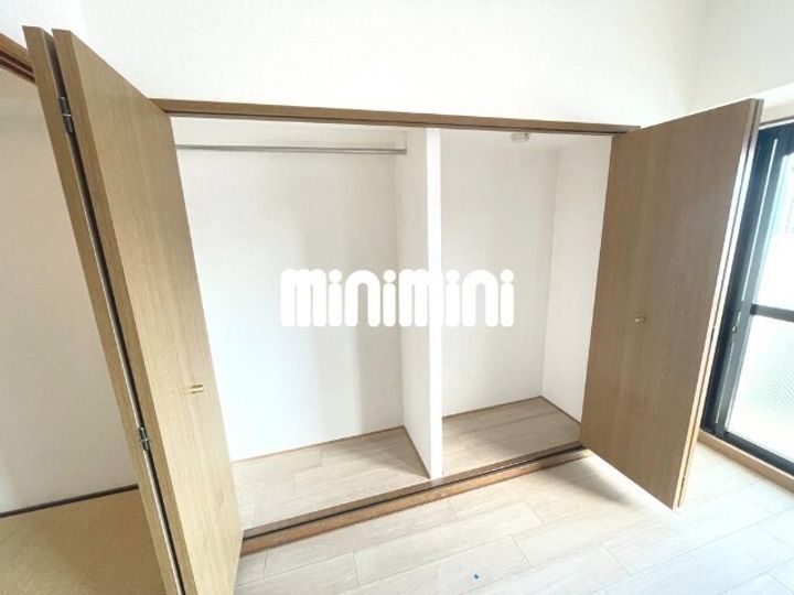 ランバー原田の内装