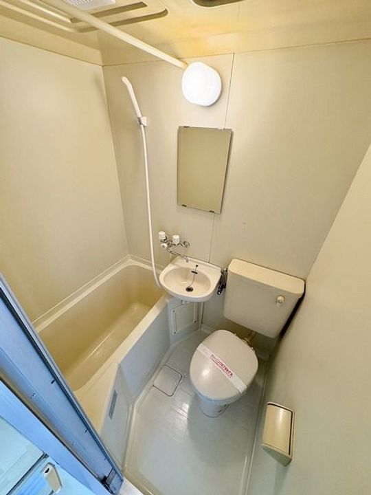 フォースアベニューの風呂