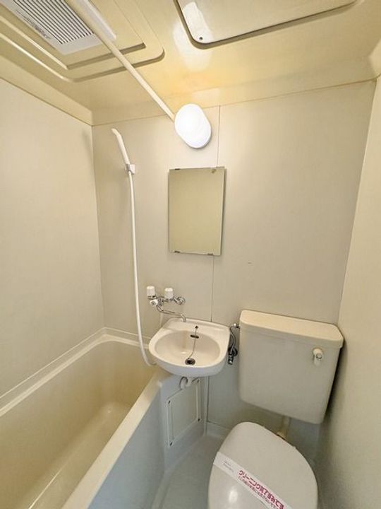 フォースアベニューの内装