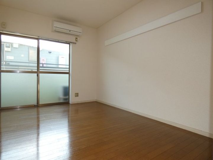 東京都世田谷区成城3(アパート)の賃貸物件の居間