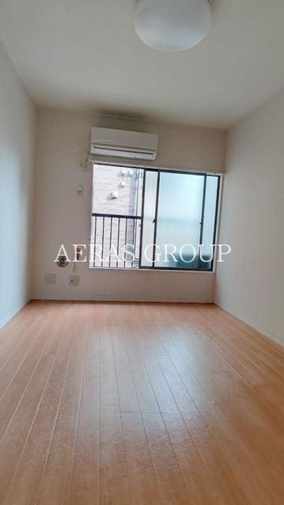 エステート第一扶桑の居間