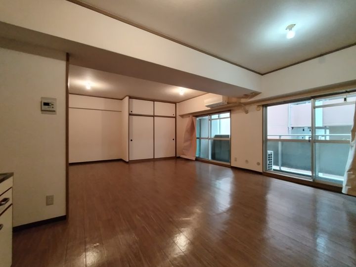 ステーションコート長田の内装