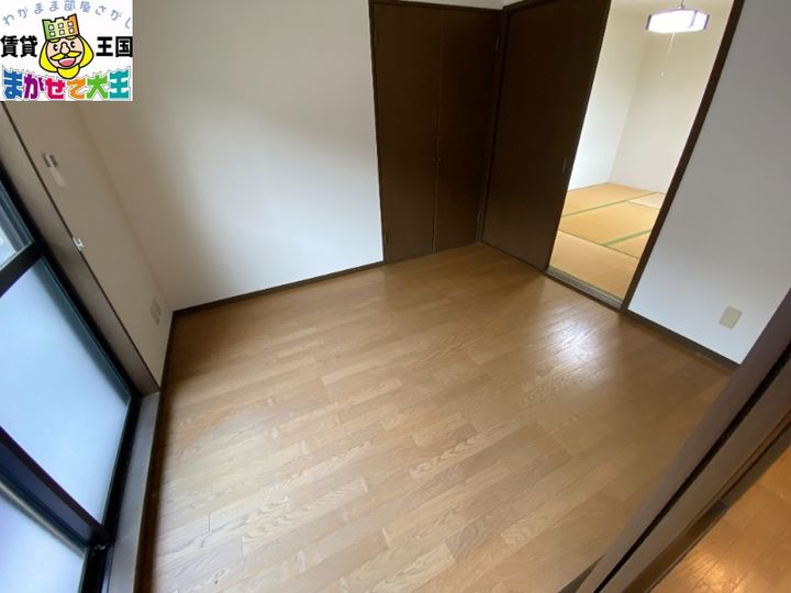 田上ベースの内装