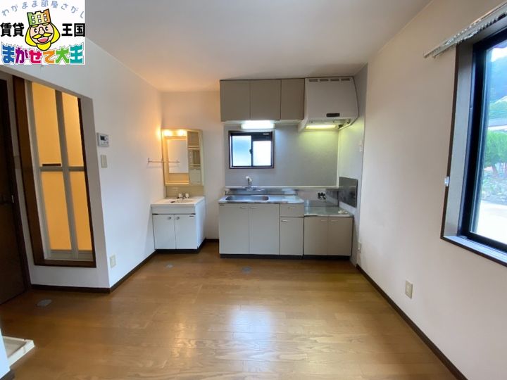 田上ベースの居間