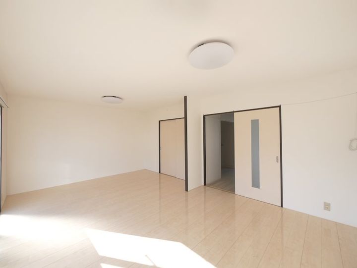 ラフォーレ青山の内装