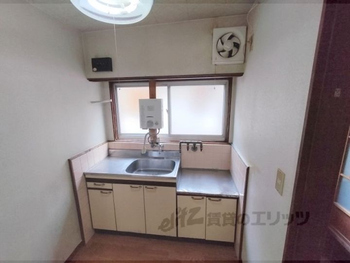 奈良県奈良市北袋町(一戸建)の賃貸物件のキッチン