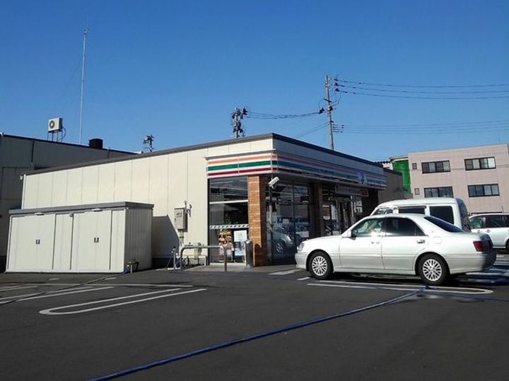 メゾン・ド・ミーテの周辺