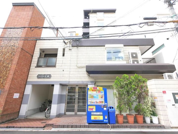 サンプラザ京橋の外観