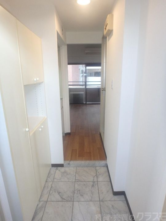 朝日プラザ天王寺パサージュの玄関