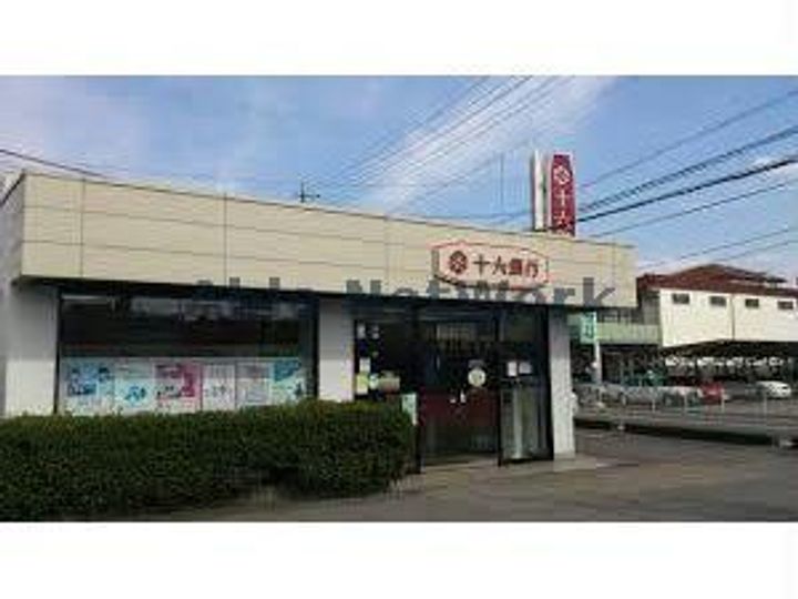 C・Y・WEST 205の周辺