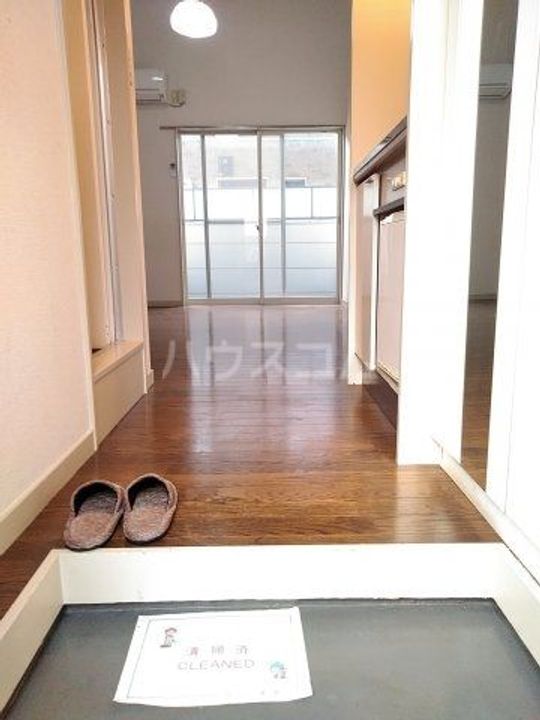 ソネット経堂の玄関