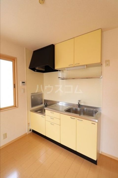 プリムヴェール弐番館のキッチン
