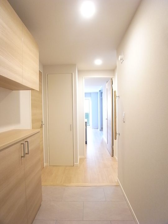 ピエモンテ三軒茶屋の玄関