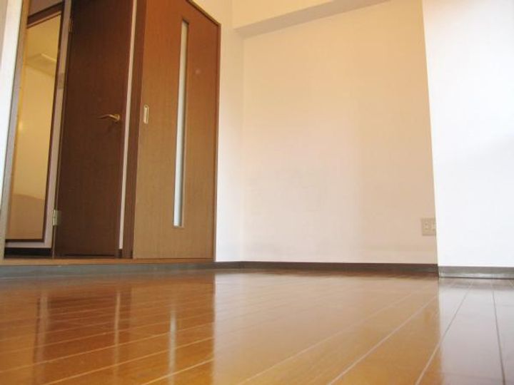 東京都立川市錦町2(マンション)の賃貸物件の居間