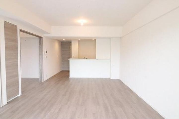 埼玉県さいたま市南区白幡5(マンション)の賃貸物件の居間