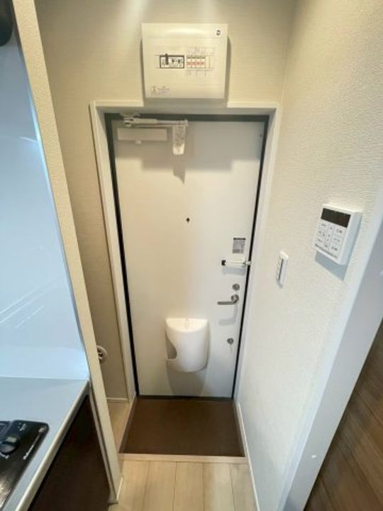 千葉県千葉市中央区寒川町3(アパート)の賃貸物件の玄関