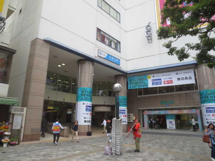 フォンティーヌ べレオの周辺