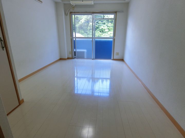 コンフォート正手の居間