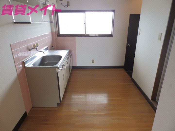 カントリーパレスとみ川の居間