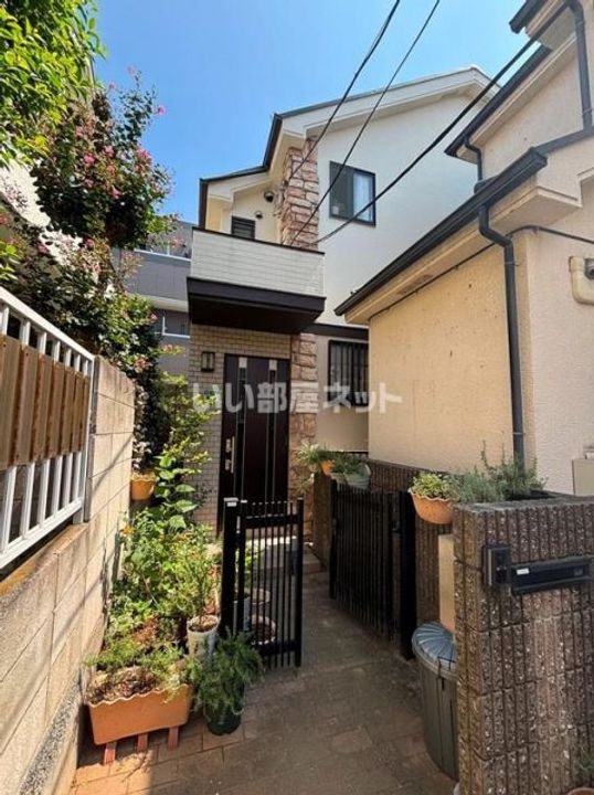 東京都練馬区石神井台8(一戸建)の賃貸物件の外観