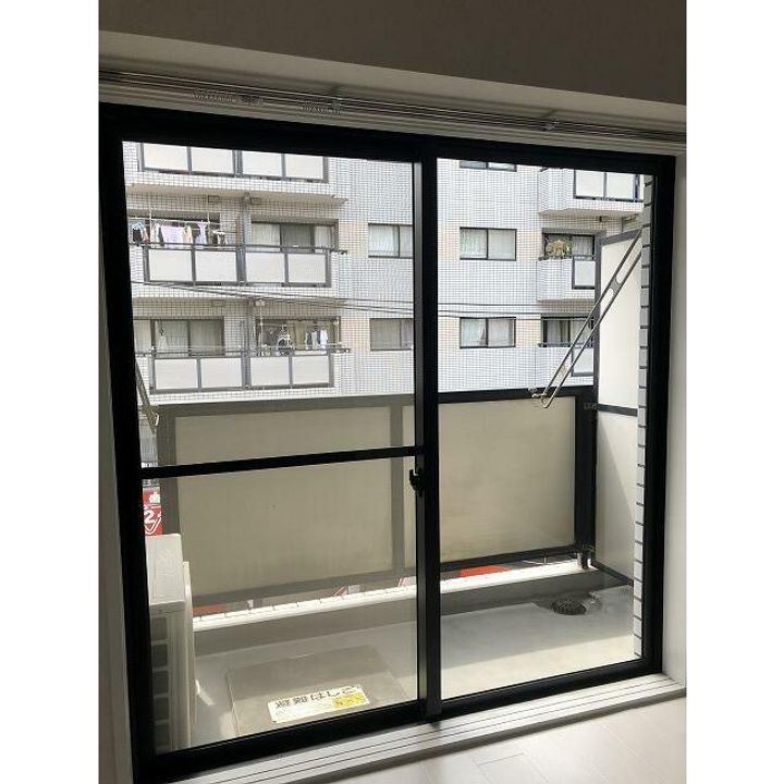 柏芳ビル参号館の内装