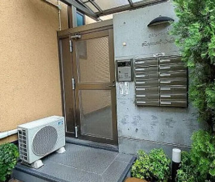 東京都新宿区百人町2(アパート)の賃貸物件の地図