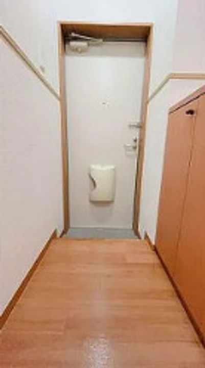 東京都新宿区百人町2(アパート)の賃貸物件の玄関