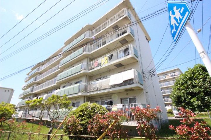 湘南長沢グリーンハイツ5-8の外観