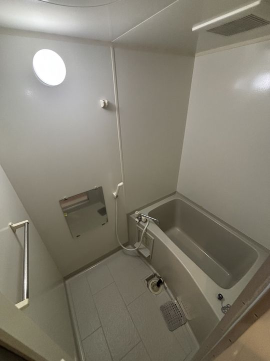 アンティエーヌ モナリエの風呂