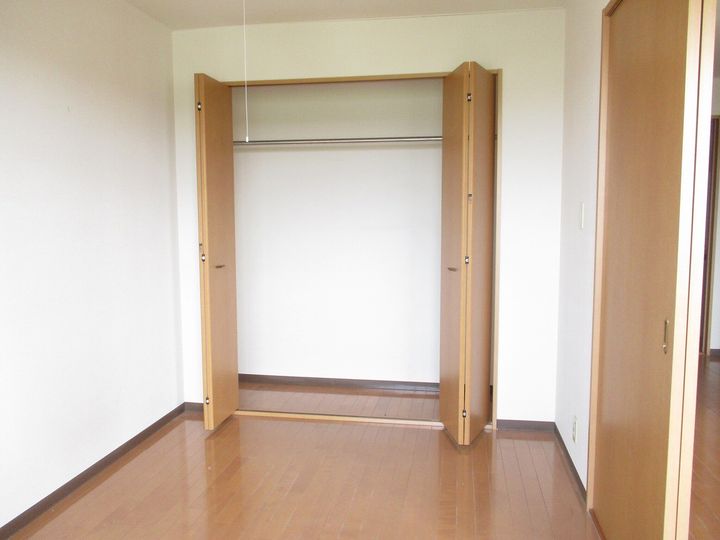 ヒルズヤシロの内装