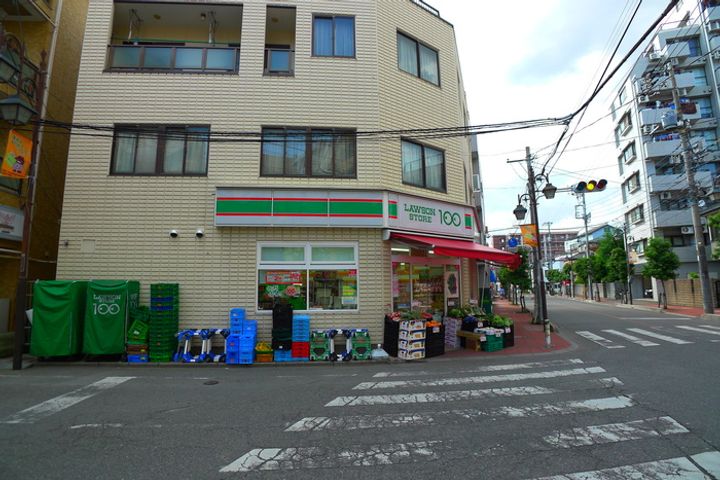 ティアラ21の周辺