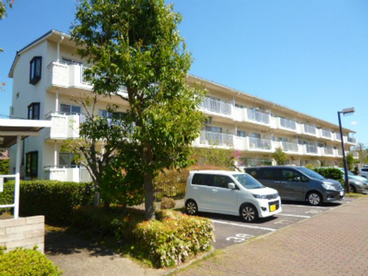 茨城県龍ヶ崎市小柴4(マンション)の賃貸物件の外観