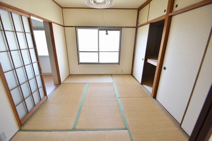 第1多田野マンションの内装