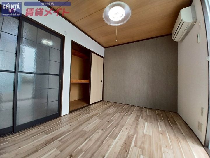リソーハイツの居間